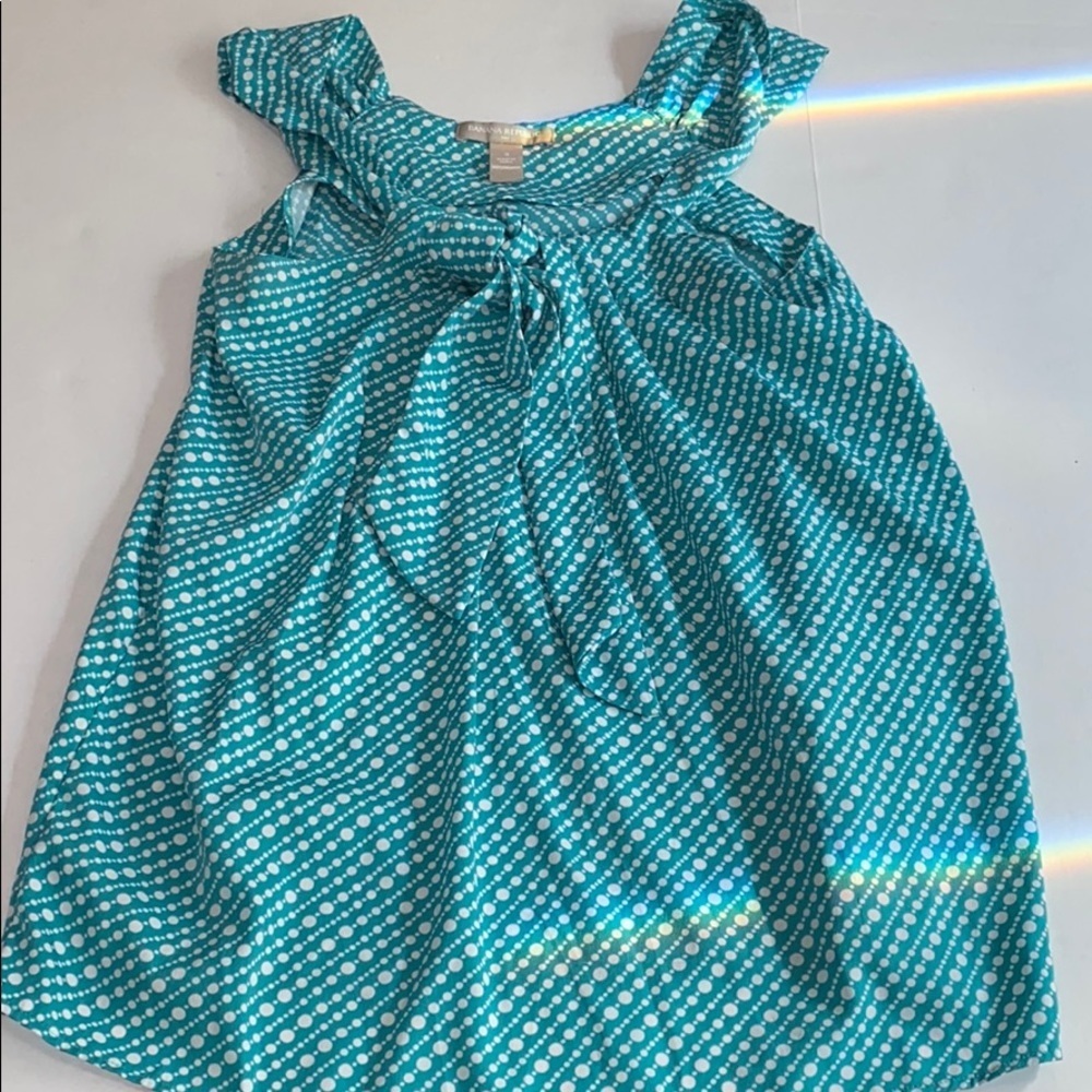 woman’s Small shirt